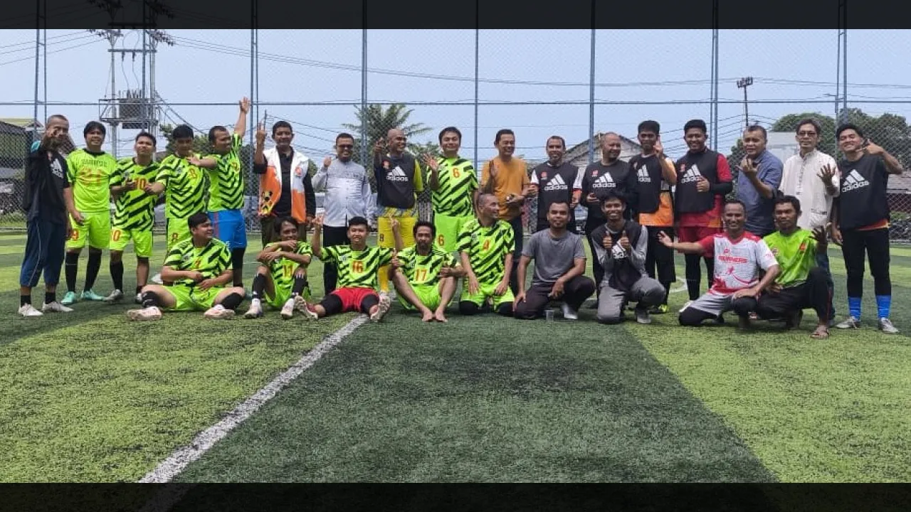 Tim Mini Soccer PKS Sumbar dan PWI Sumbar Bermain Imbang